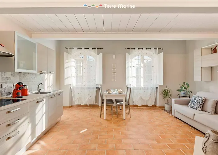 Levante, Terremarine Bracelli