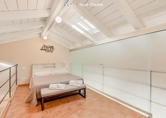 Apartman Levante, Terremarine *